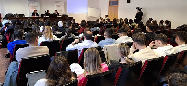 Alumnos de Grados en Maestro inician prácticas en Ávila