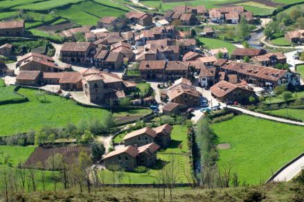 Alicia García resalta la importancia de ofrecer las mismas oportunidades a las personas que viven en el medio rural