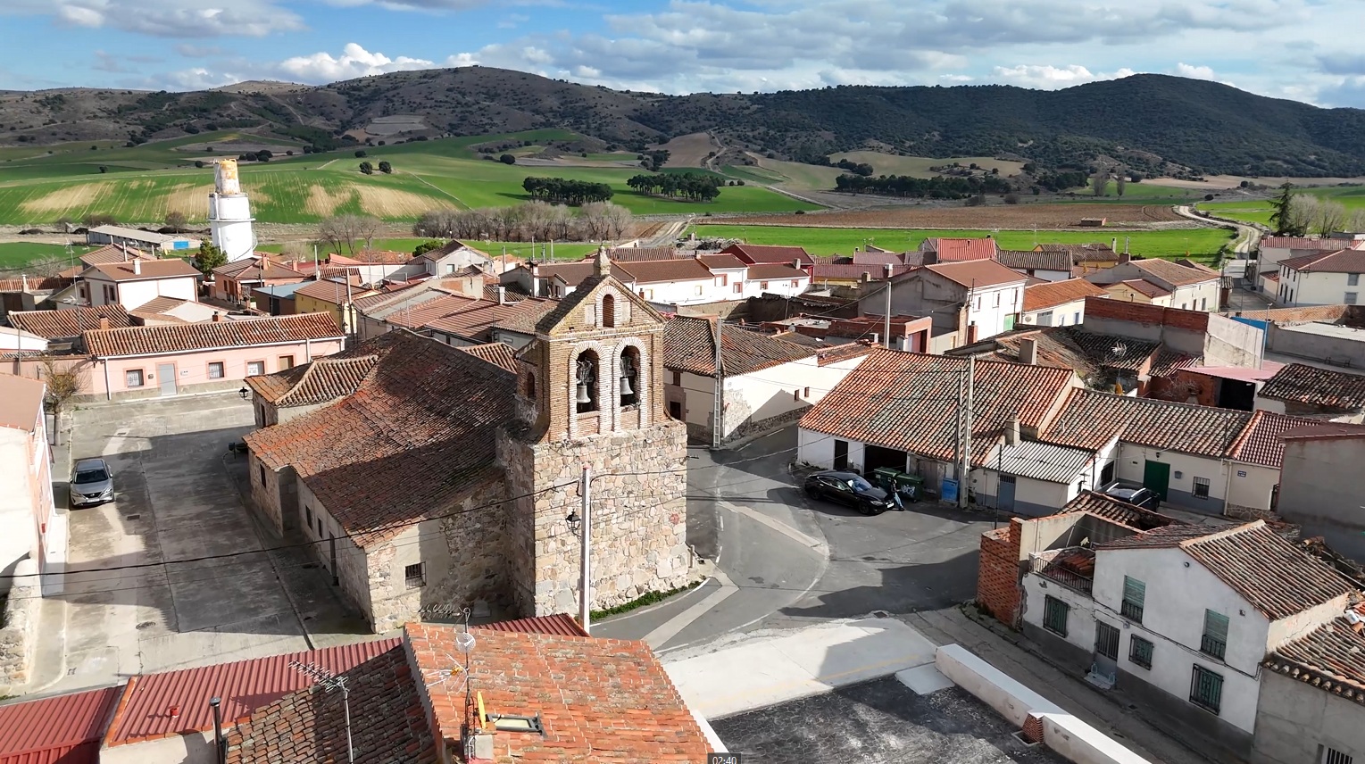Monsalupe: El rincón sereno de Ávila entre lobos y tradiciones