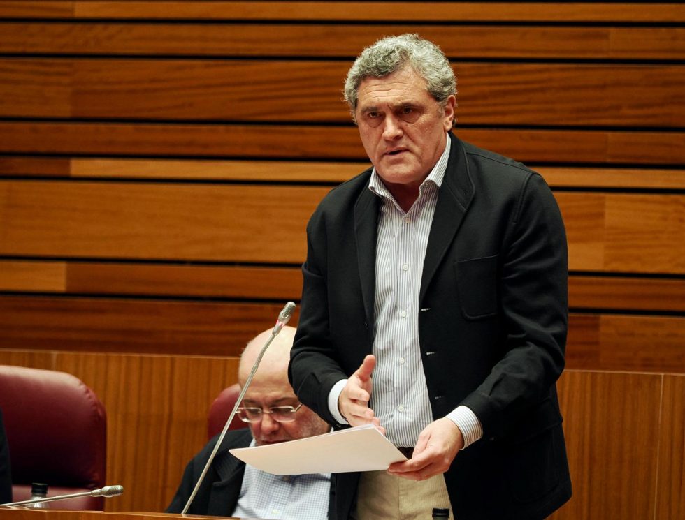 Por Ávila solicita a la Junta impulsar el empleo femenino en la provincia