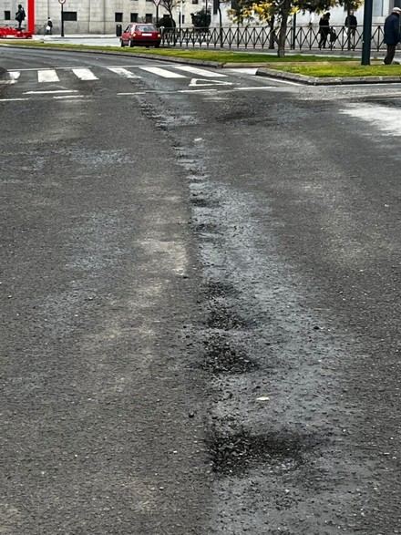 Samboal critica el mal estado de las calles tras el Plan Asfalto en Ávila