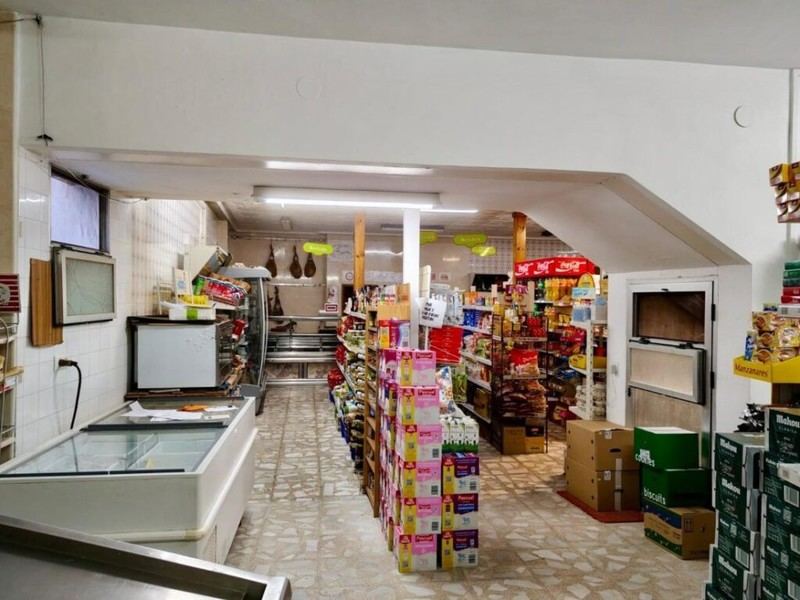 Supermercado en San Bartolomé de Pinares, el 18º negocio traspasado por 'Relevo Generacional'