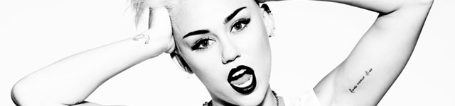 Miley Cyrus se tira a la piscina